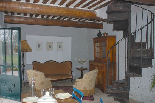 Gîte ou maison Campagne Baudeloup (Le Mazet), isle sur la sorgue 84800