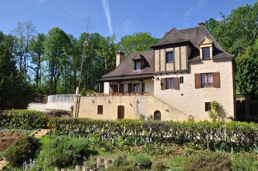 Gîte ou maison Le Mas de Pouzoulou, calviac en perigord 24370