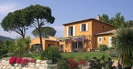 Gîte ou maison La Toscane, grimaud 83310