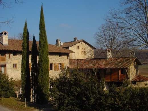 Gîte ou maison Maison Forte de Clérivaux - La Magnanerie, chatillon saint jean 26750