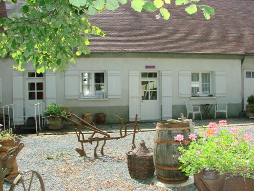 Gîte ou maison Chez Mémé Delphine, moutier malcard 23220