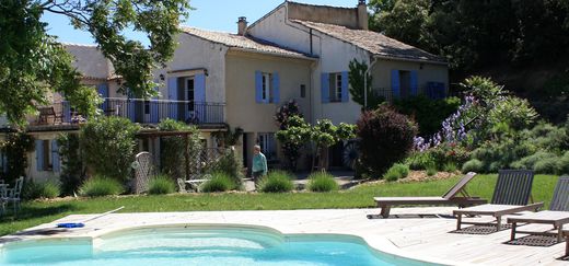 Location Les Romarins cairanne 84290