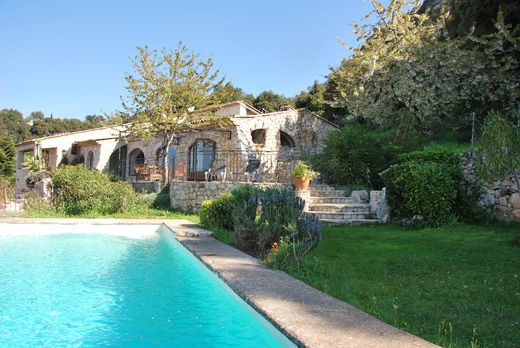 Gîte ou maison Casa Lou Romarins, peille 06440