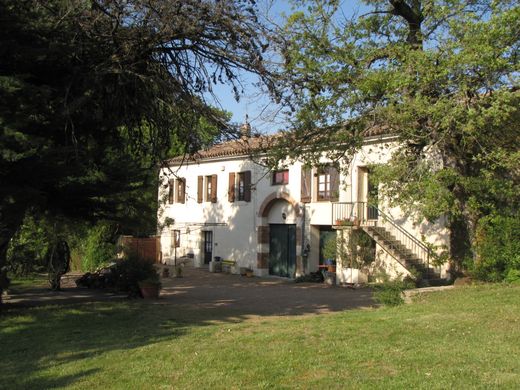 Gîte ou maison Adelais - Cammazou Bas, montolieu 11170