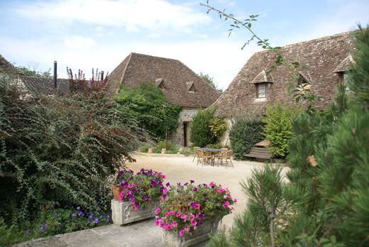 Gîte ou maison Au Merlot , beaumontois en perigord 24440